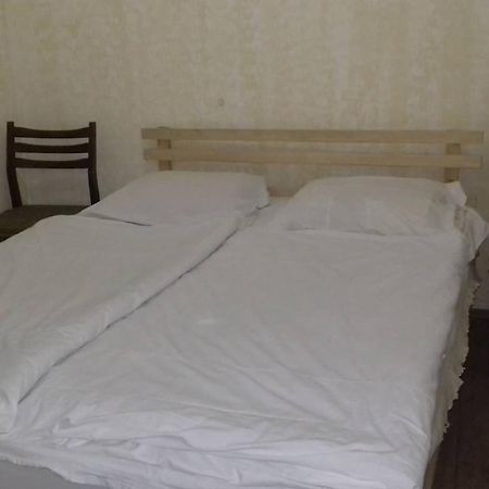 Farmer'S Guest House Tel Avi Quarto foto