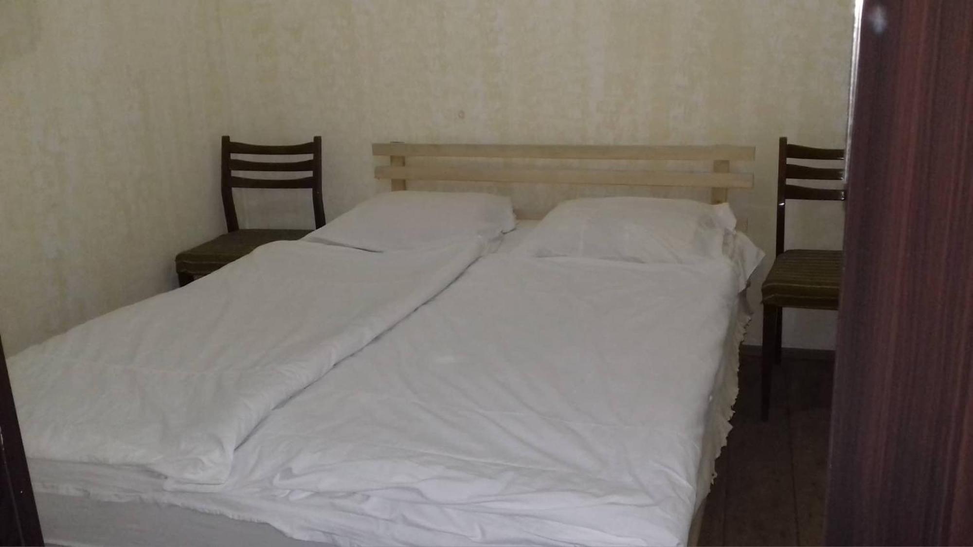 Farmer'S Guest House Tel Avi Quarto foto